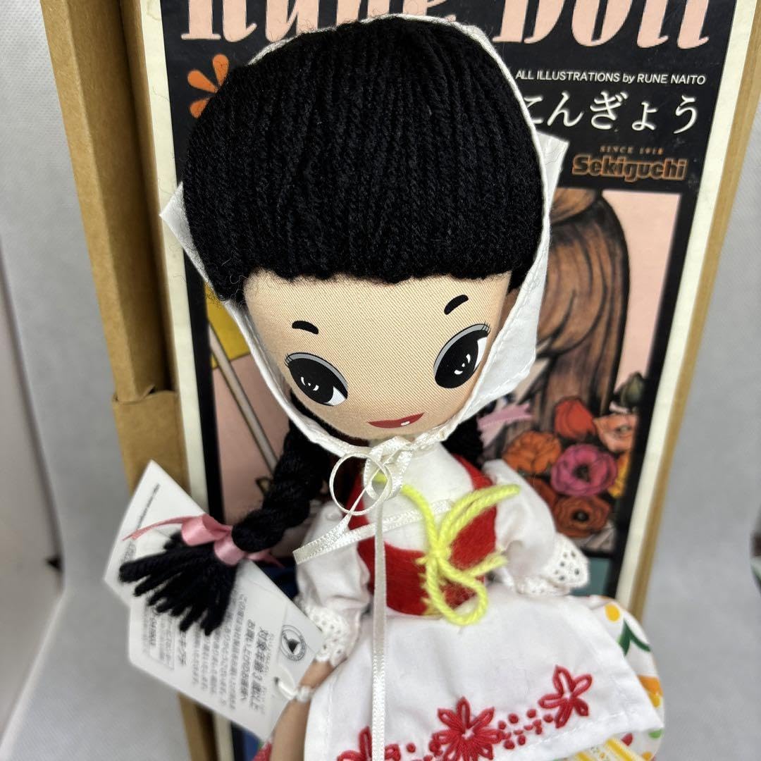 p*ん様 内藤ルネ針刺し人形 内藤ルネ 陶器製人魚 赤色 絶版品 人魚 RUNE マーメイド